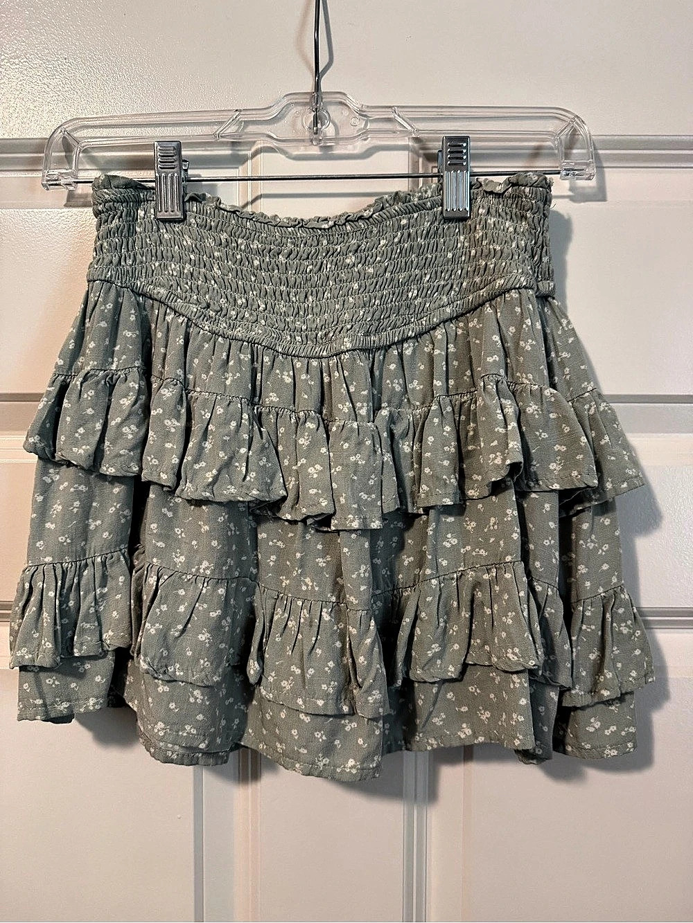 Floral Tiered Mini Skort in Green Like New